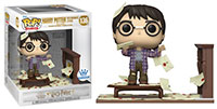 Funko-Pop-Harry-Potter-136-Harry-with-Hogwarts-Letters-Deluxe-FunkoShop-exclusive
